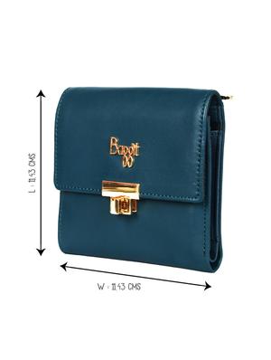 green pvc wallet - 18514946 - Standard Image - 4