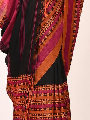 tassel detailed handloom saree with blouse - 18515038 - Standard Image - 3