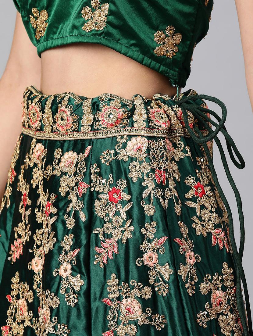 lehenga and choli with zari, embroidery, thread work and dupatta - 18519648 - Zoom Image - 5