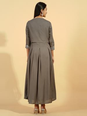 embroidered anarkali kurta with jacket - 18528965 - Standard Image - 3