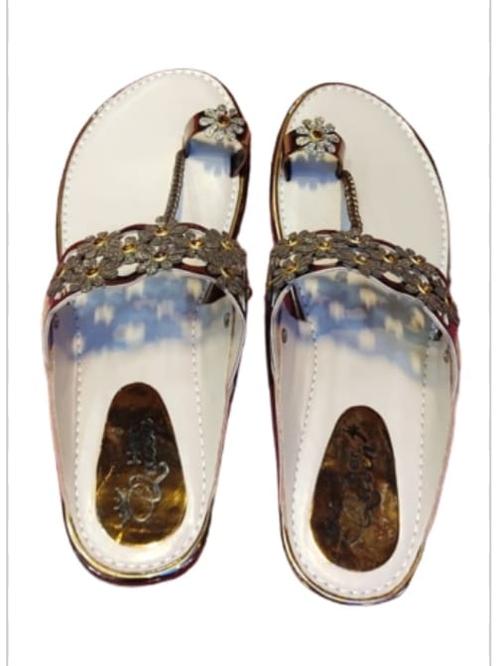 women casual wear sandals - 18531751 - Standard Image - 1