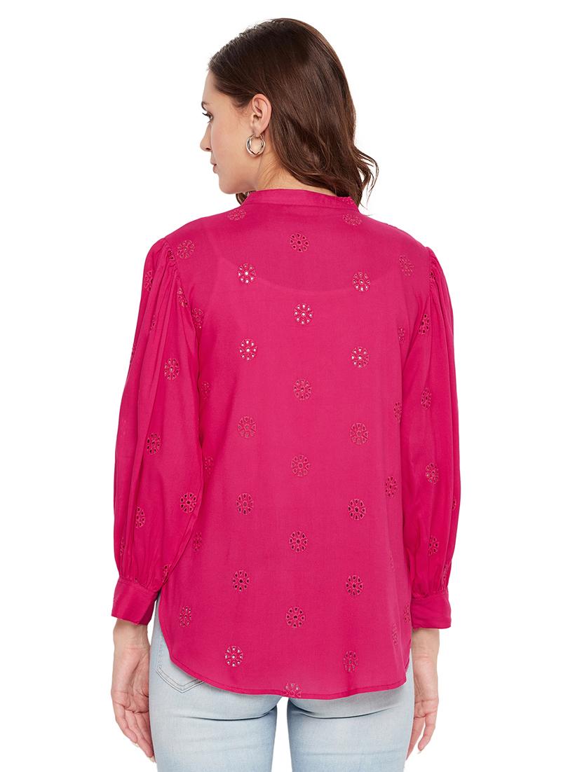 pink solid regular shirt - 18532992 - Zoom Image - 3