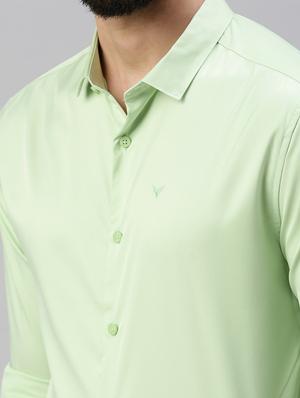 green solid casual shirt - 18537382 - Standard Image - 5
