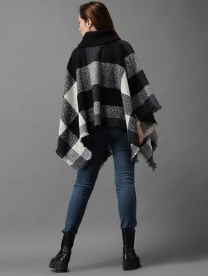 turtle neck checkered poncho - 18545261 - Standard Image - 4