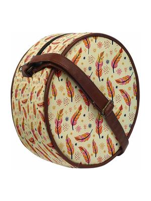 printed regular sling bag - 18556851 - Standard Image - 3