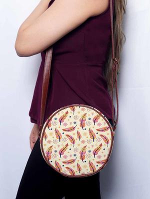 printed regular sling bag - 18556851 - Standard Image - 5
