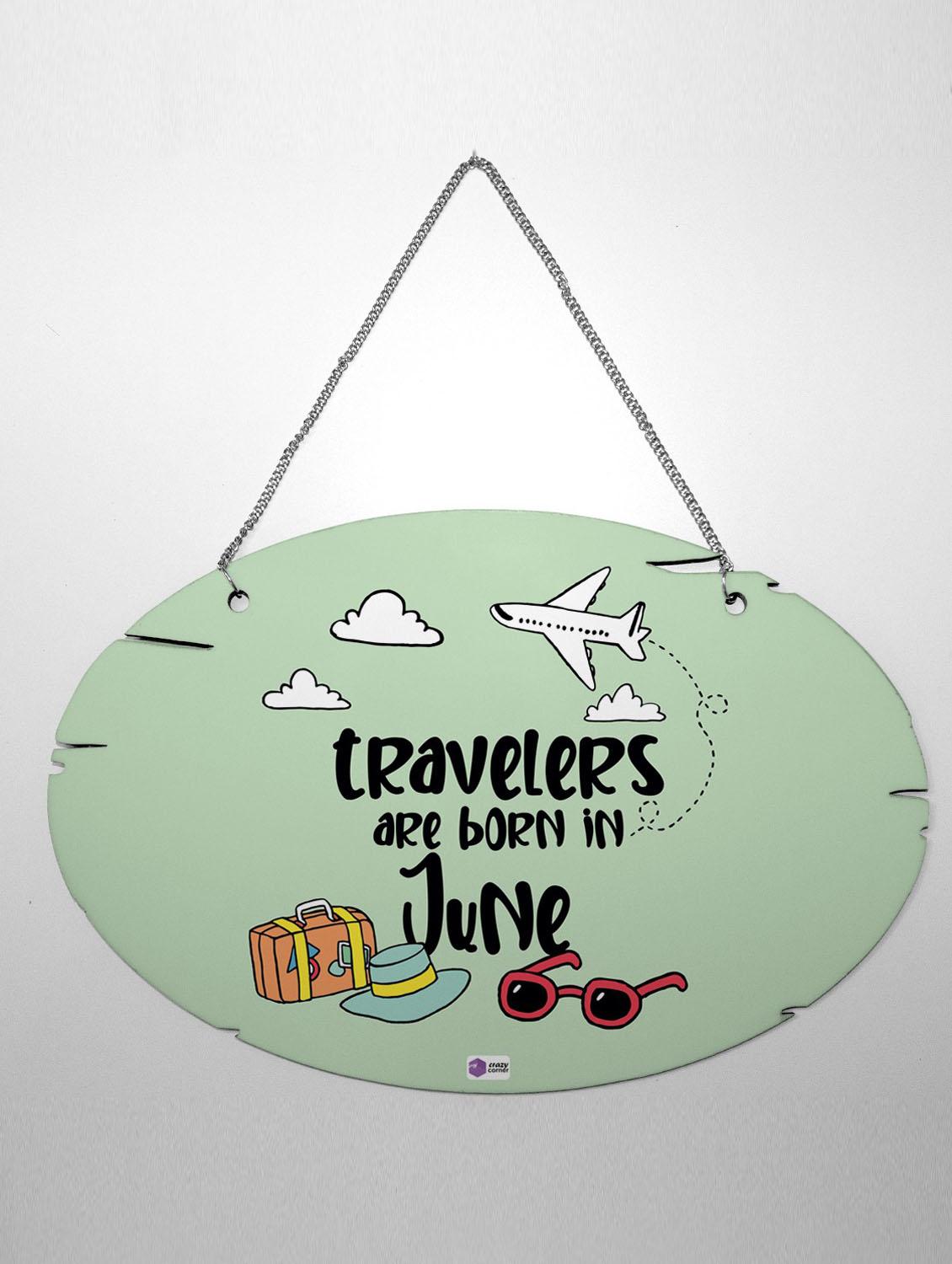 bloggers are born in august printed wall hanging board birthday gift (oval shape)| - 18563949 - Zoom Image - 1