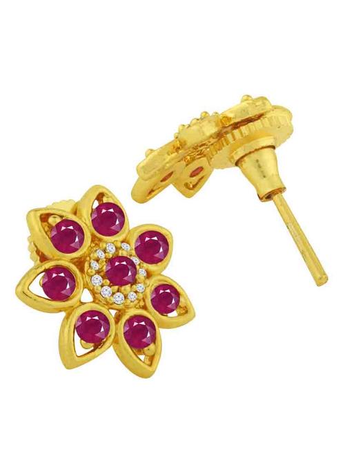 gold brass studs earring - 18565546 - Standard Image - 1