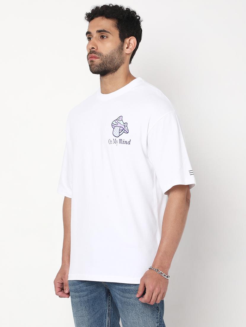 white back print t-shirt - 18578612 - Zoom Image - 2
