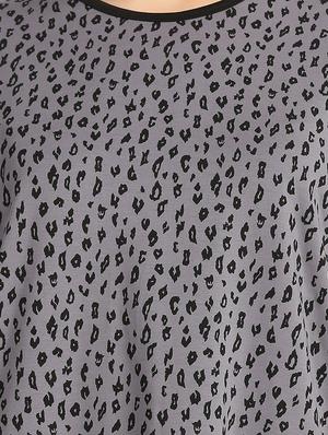 round neck animal print sleepshirt - 18586686 - Standard Image - 4