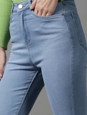 mid rise denim jean - 18590993 - Standard Image - 6