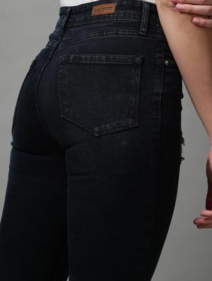 mid rise distressed denim jean - 18591011 - Standard Image - 6
