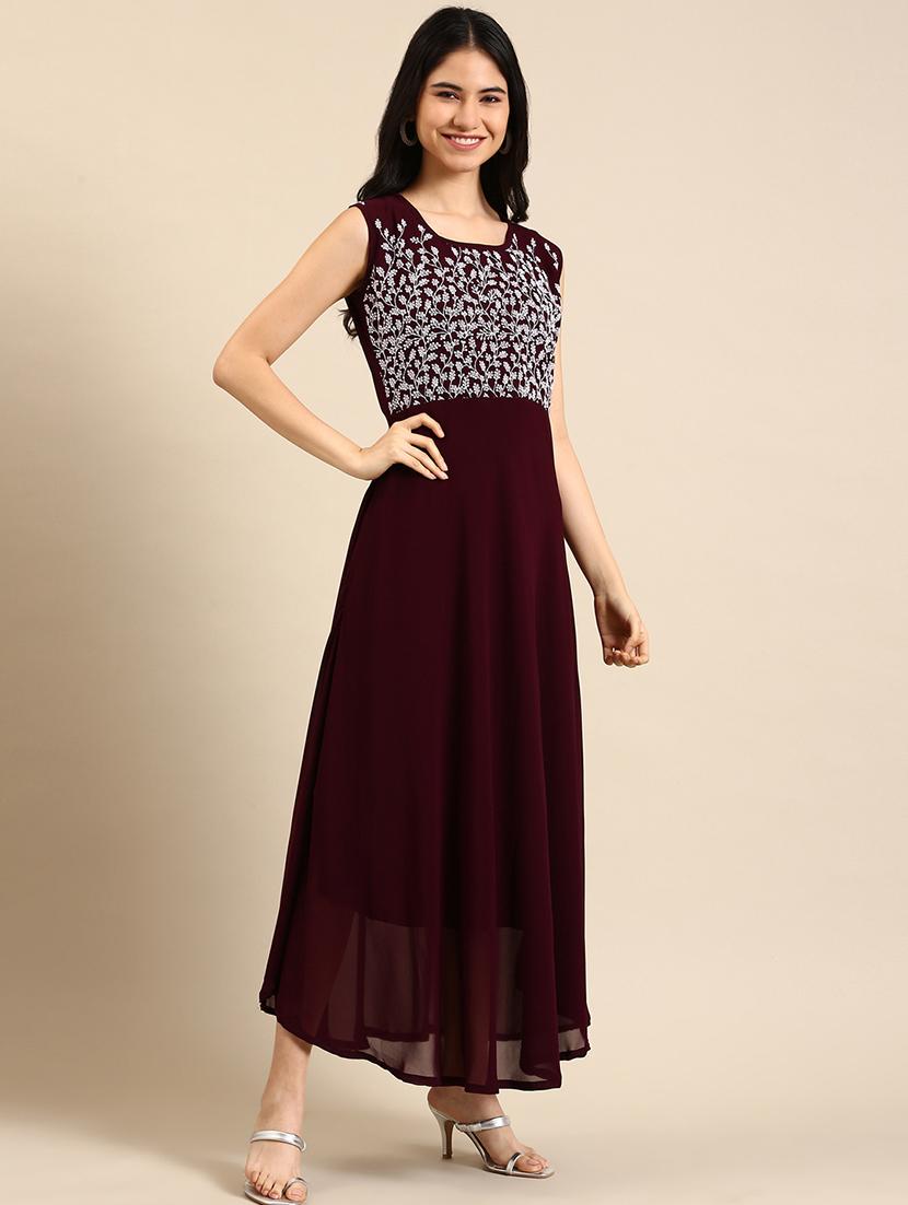 burgundy embroidered kurta with jacket - 18591154 - Zoom Image - 2