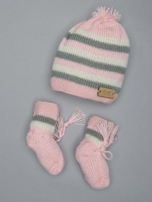 boys self design hat and shoes combo set - 18602198 - Very Small Image - 1