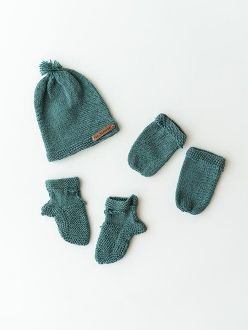 boys self design hat, gloves and shoes combo set - 18602351 - Standard Image - 1