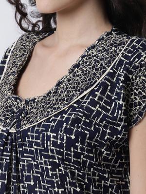 round neck printed nighty - 18607420 - Standard Image - 5