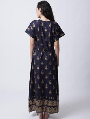 v-neck printed nighty - 18607422 - Standard Image - 4