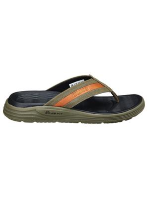 men slip on flip flop - 18627718 - Standard Image - 3