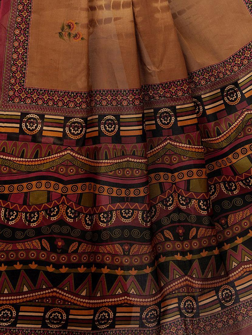 floral printed saree with blouse - 18629845 - Zoom Image - 5