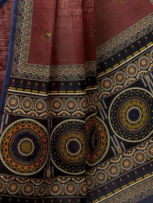 floral printed saree with blouse - 18629851 - Standard Image - 5