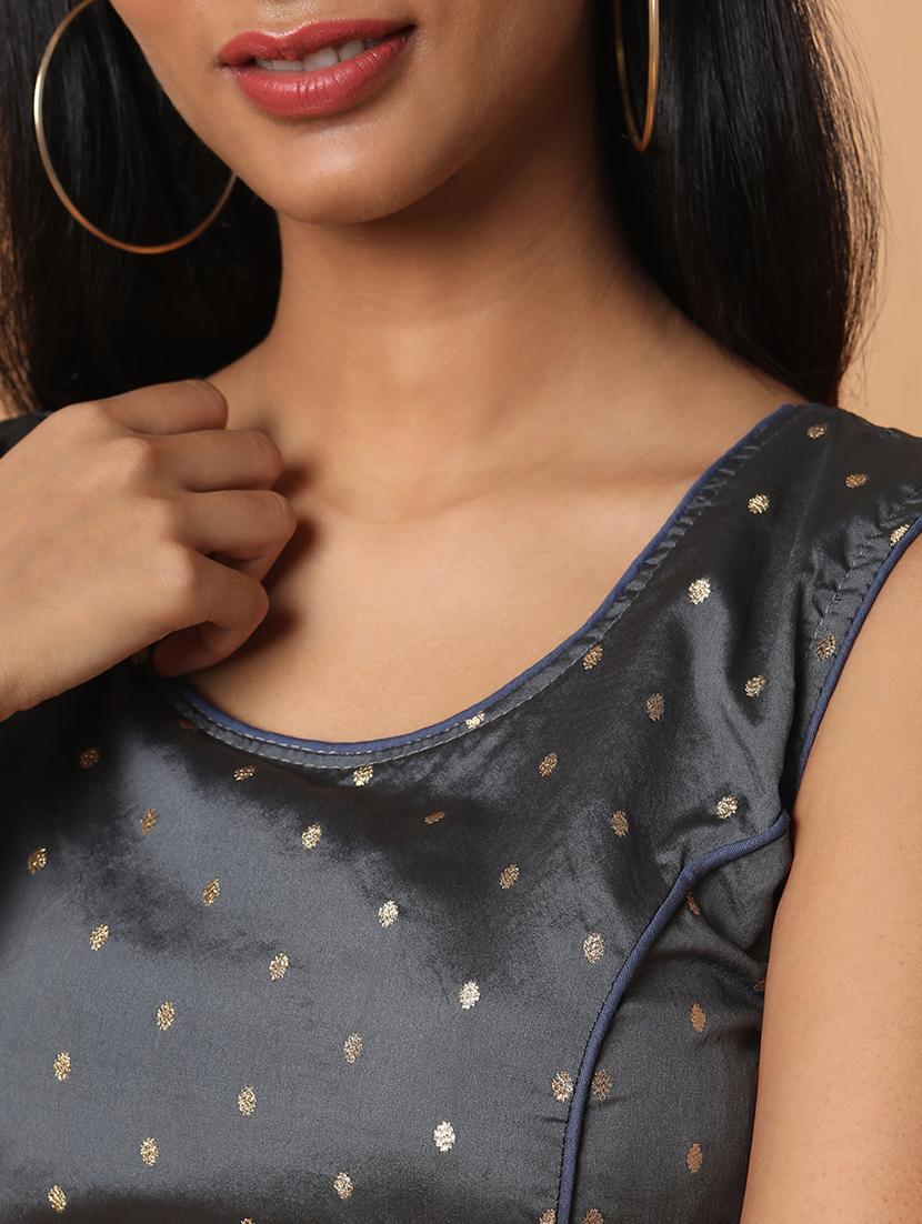 self design regular blouse - 18650940 - Zoom Image - 6