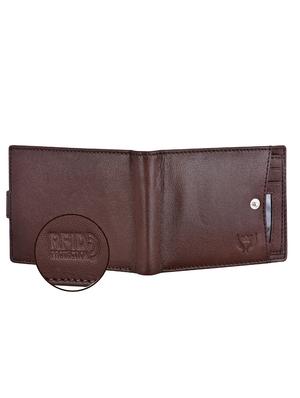 brown leather wallet - 18700286 - Standard Image - 3