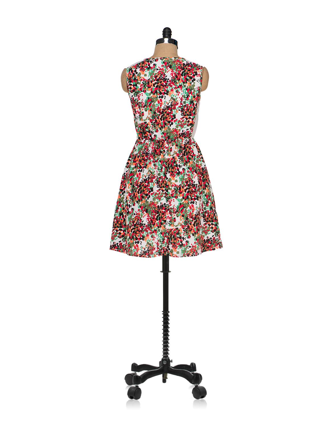 prettylined dress - 32328 - Zoom Image - 3