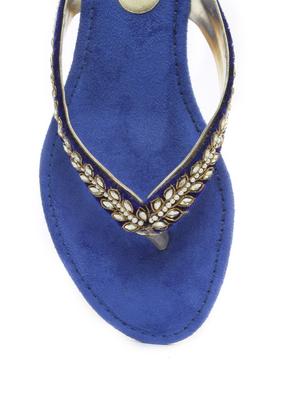 Pearl Lace Low Wedges - 47872 - Standard Image - 4