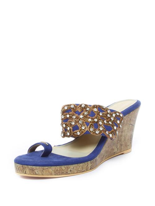 Antique Zari Work Wedges - 47875 - Standard Image - 1