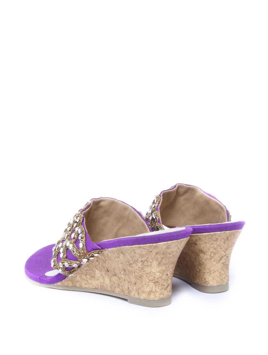 Antique Zari Work Wedges - 47877 - Zoom Image - 3