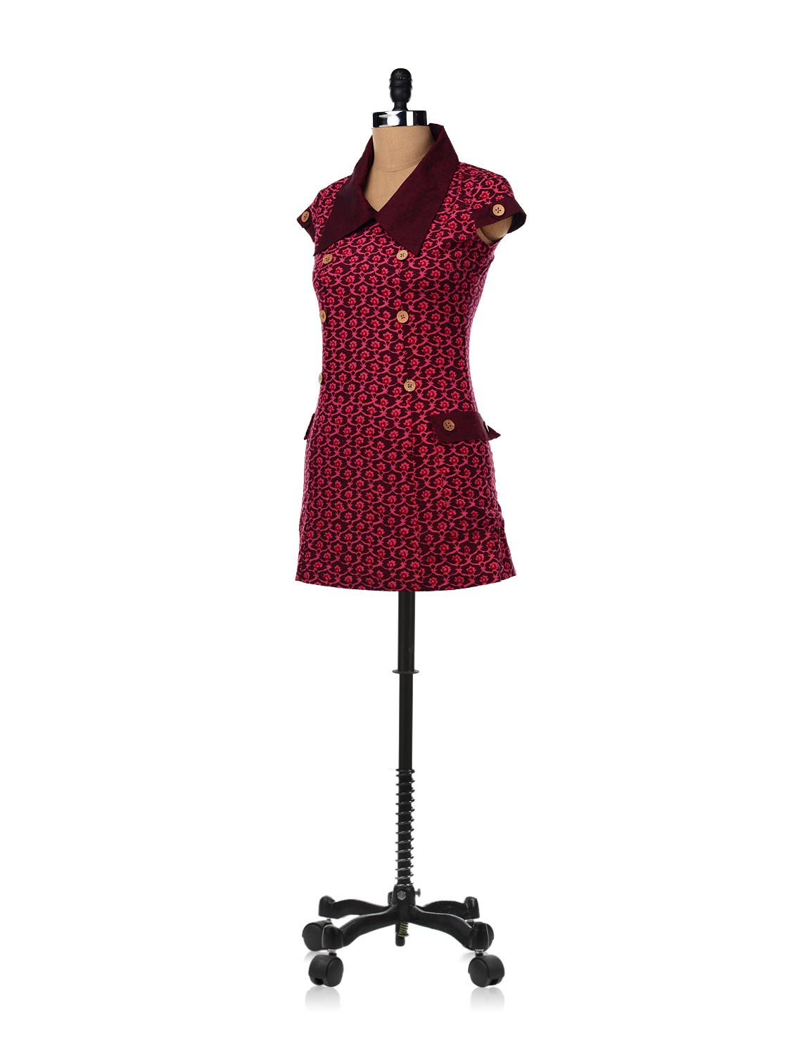 pink contrast collared dress with big patch pockets at the side - 6797 - Zoom Image - 2