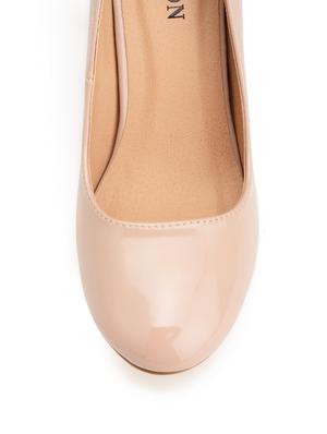 nude patent leather pumps - 7227 - Standard Image - 4