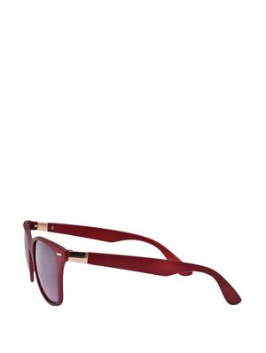 grey and red wayfarers - 860972 - Standard Image - 3