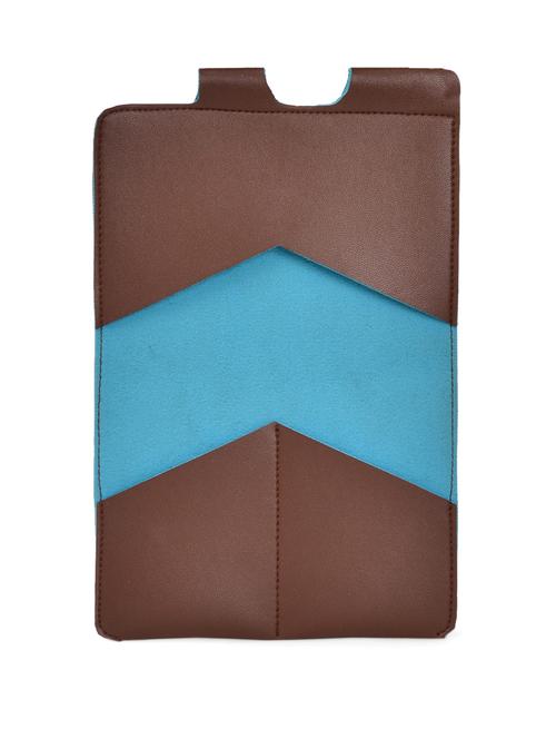multi faux leather passport pouch - 905480 - Standard Image - 1
