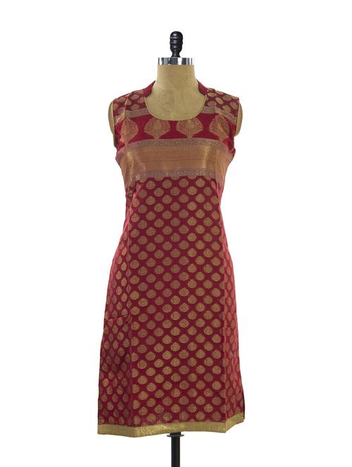 Red and Gold Sleeveless Kurta - 913309 - Standard Image - 1