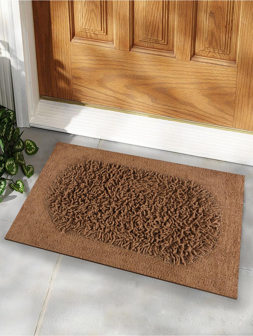 dark beige scrambled oval bath rug - 939364 - Zoom Image - 1