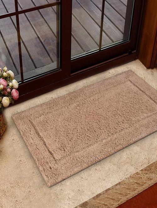 beige bath rug - 939369 - Very Small Image - 1