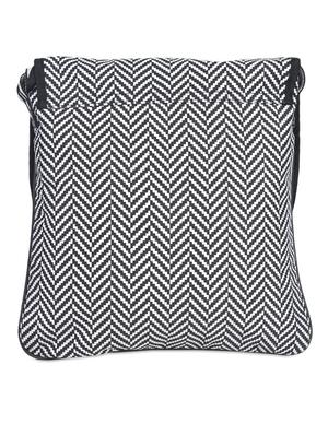 black cross body bag - 948022 - Standard Image - 3