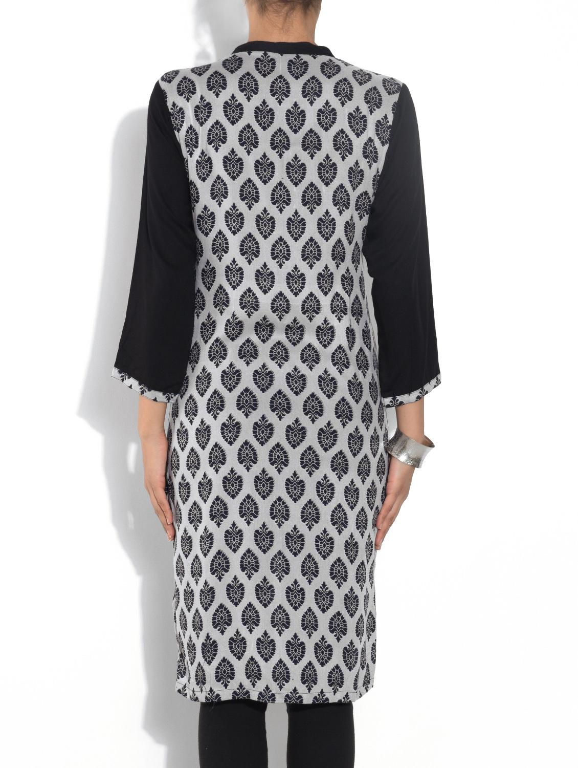 black rayon straight kurta - 9553539 - Zoom Image - 3