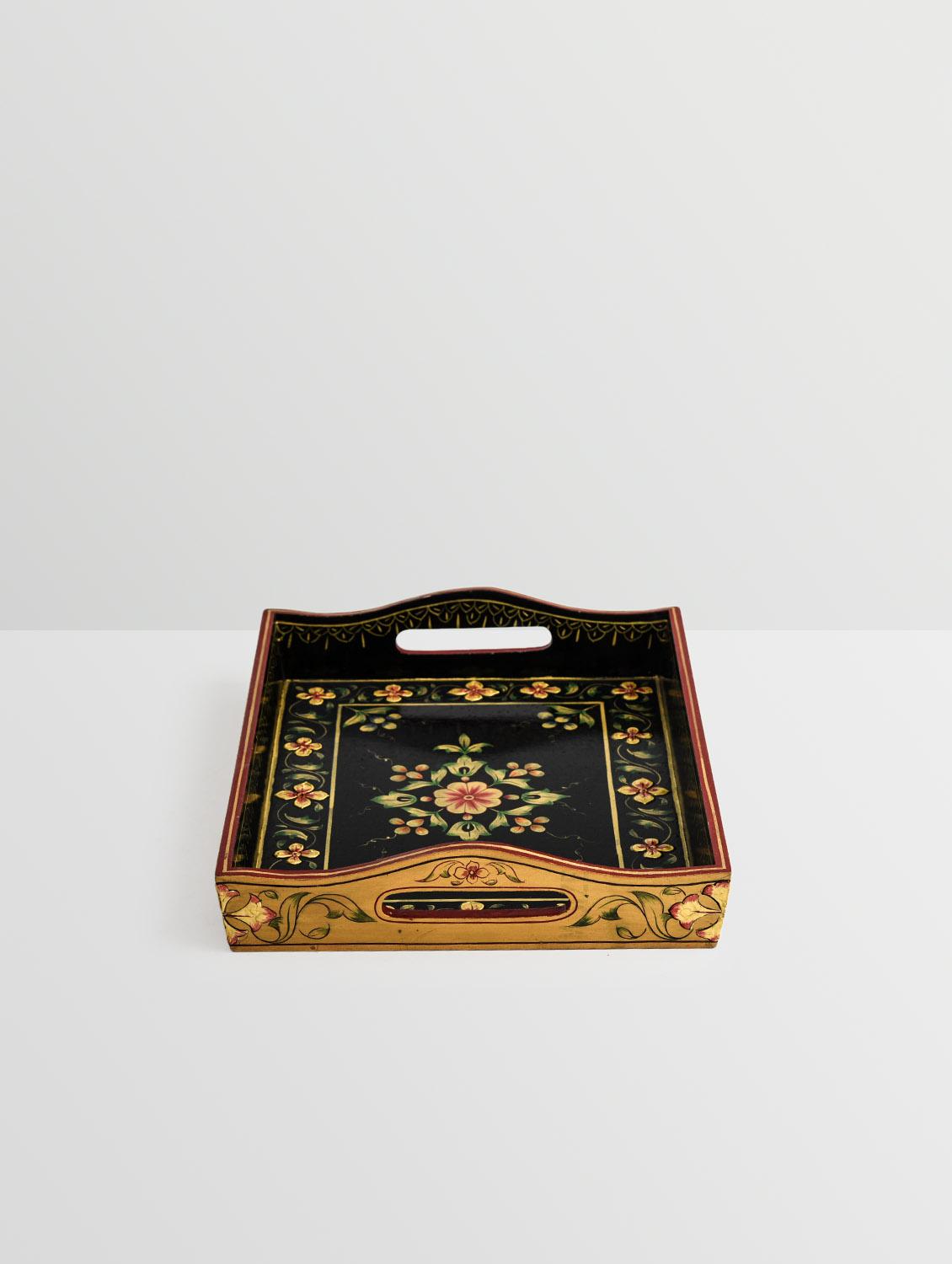 black and gold wooden painted serving tray (set of 2) - 9559672 - Zoom Image - 5