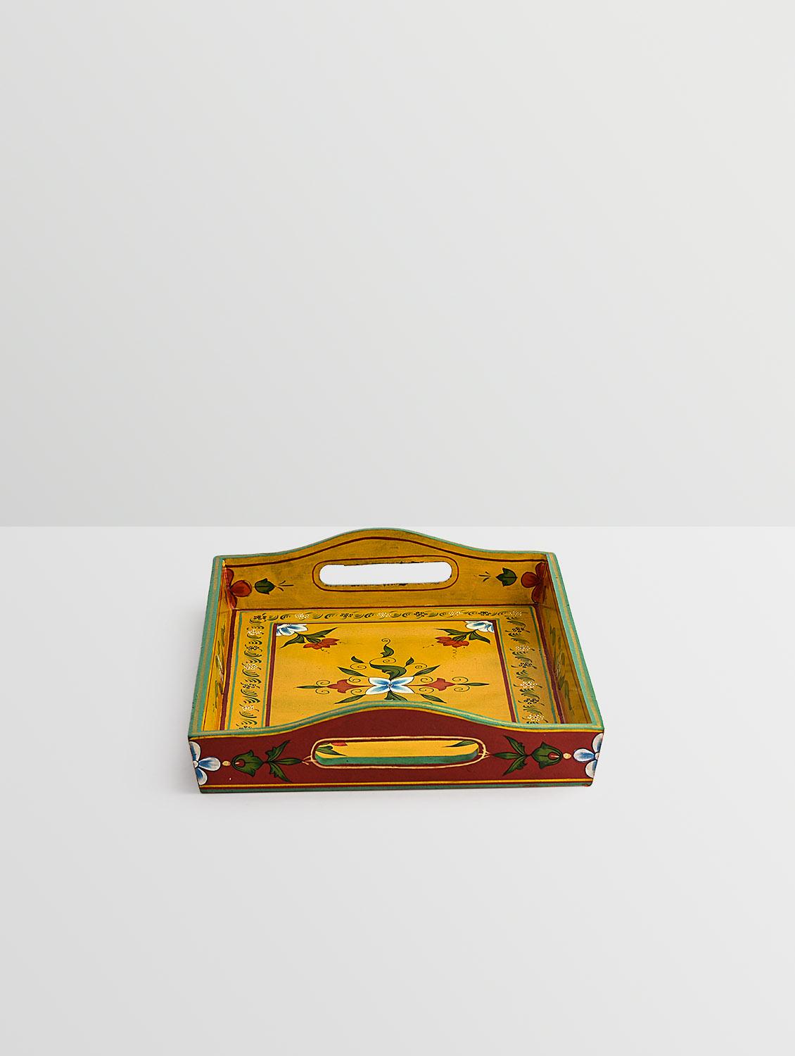 yellow wooden painted serving tray (set of 2) - 9559674 - Zoom Image - 5