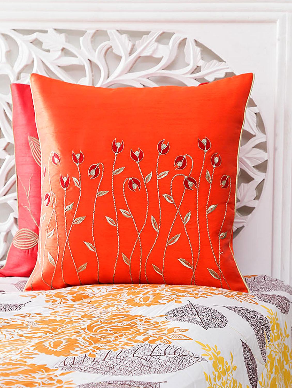 red embroidered cushion cover - 9573581 - Zoom Image - 1