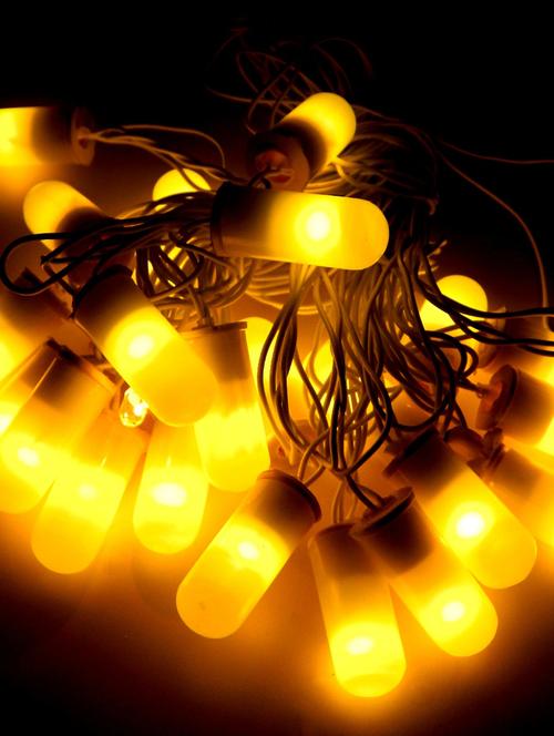 fluorescent yellow capsule shaped string light - 9589197 - Standard Image - 1