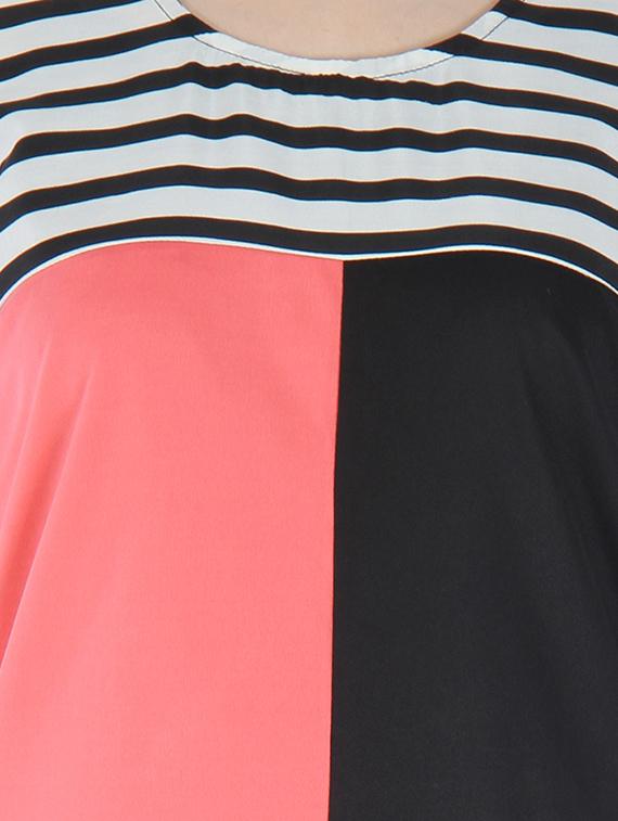 black and pink rayon viscose kurti - 9595792 - Zoom Image - 4