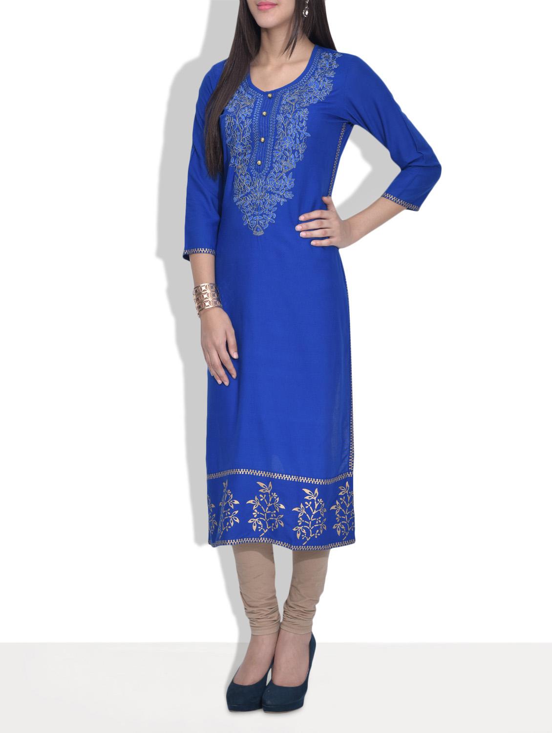blue embroidered rayon kurta - 9613988 - Zoom Image - 2