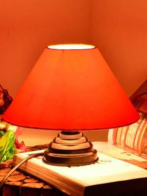 set of table lamp and 2 shades - 9618621 - Standard Image - 5