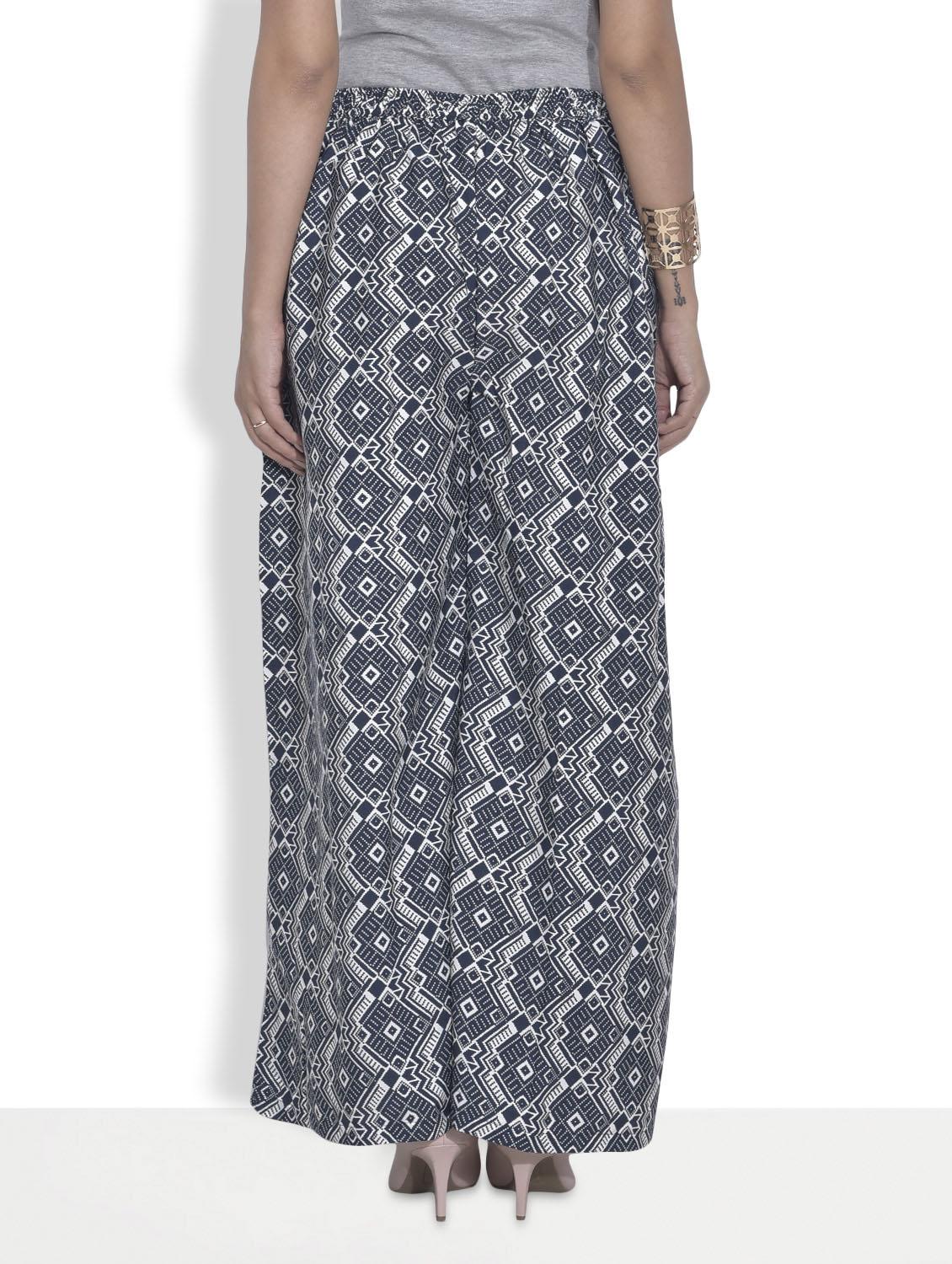 printed polycrepe palazzos - 9622128 - Zoom Image - 3