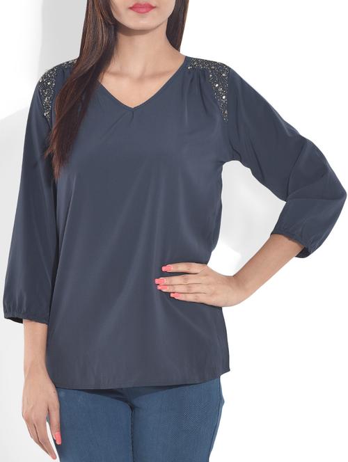 navy blue quarter sleeved top - 9643210 - Standard Image - 1