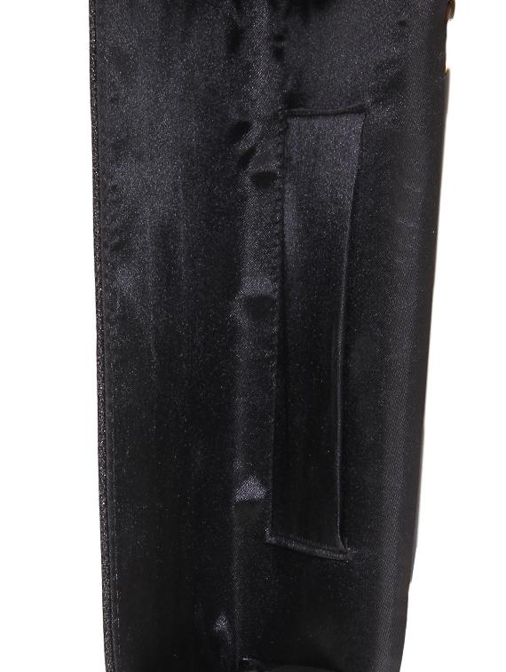 solid black leatherette textured clutch - 9653851 - Zoom Image - 3