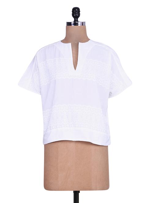 white cotton top - 9654795 - Standard Image - 1